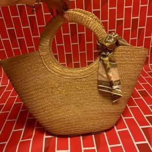 Straw beach bag